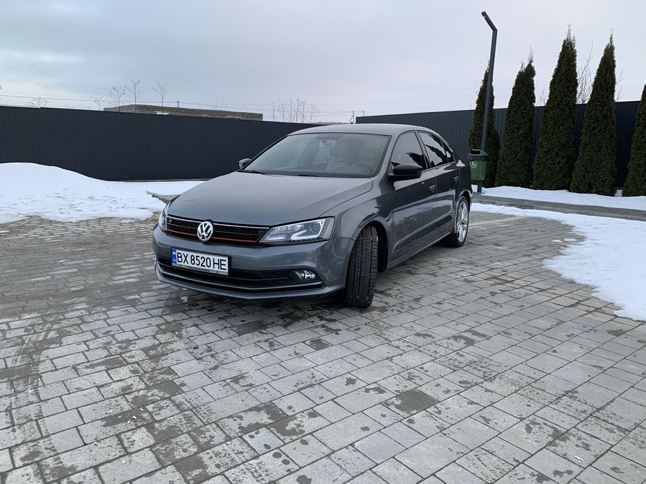 Volkswagen Jetta SE 1.8T 2015