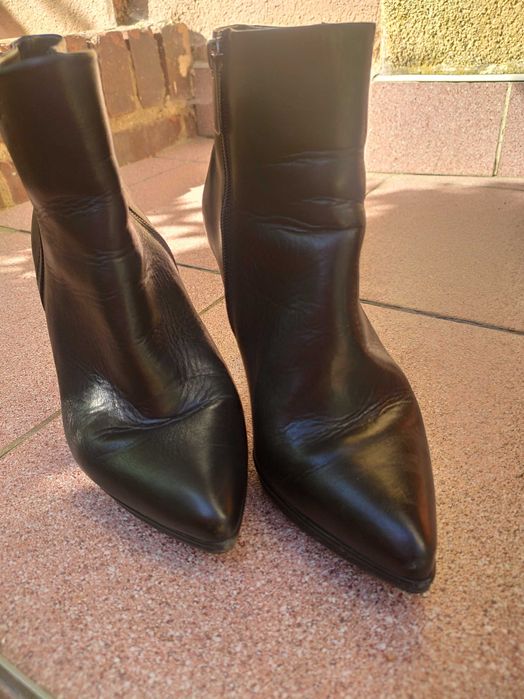 Botki na szpilce Lasocki r. 37