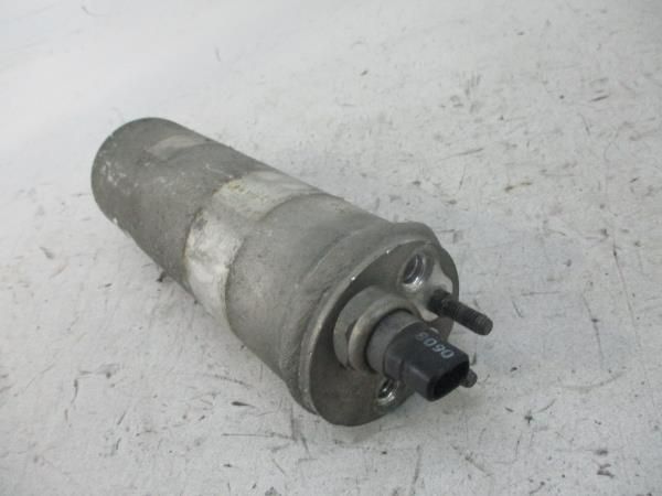 Condensador / botija AC KIA Carnival I (UP)