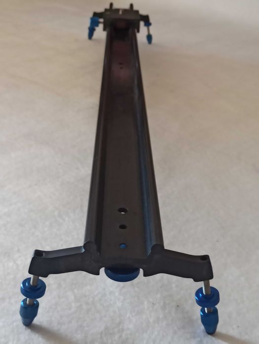 1m aluminum slider for video and photography. Impeccable condition.64585430097795122