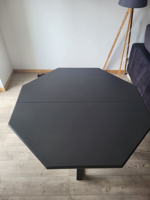 Mesa octogonal cerejeira