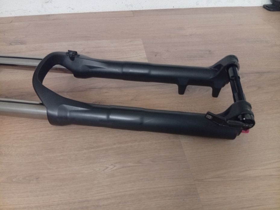 Suspensão Rockshox DH 27.5