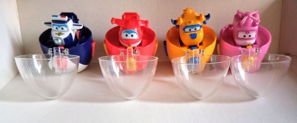 Super wings Flip N Fly e Tranformers.