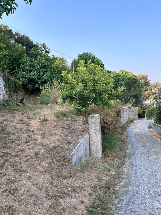 Terreno em  Valadares, São Pedro do Sul