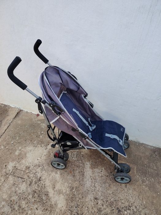 Carrinho de bebé Zippy