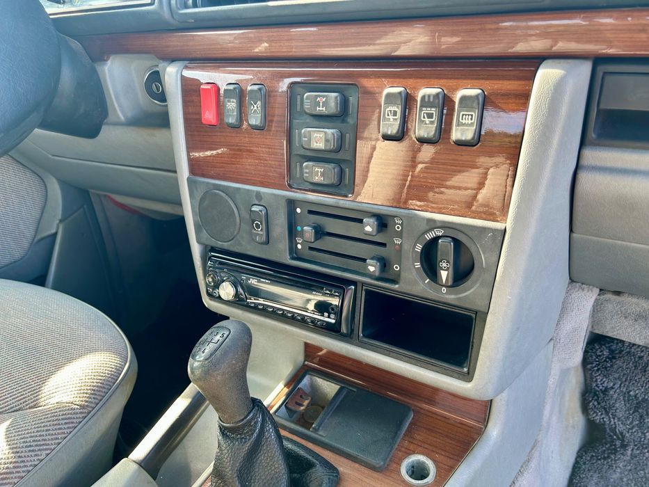 Mercedes G  300   GD