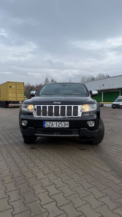 Jeep Grand Cherokee Jeep Grand Cherokee Overland Summit 3.0 CRD • 2013 • QUADRA-DRIVE II