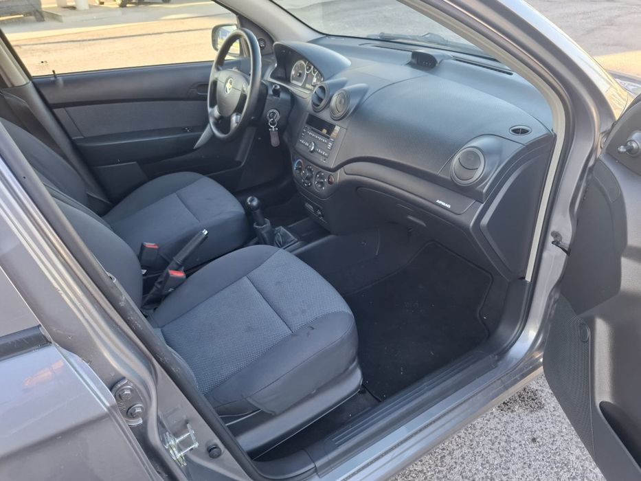 Chevrolet aveo ano 2012 — photo 5