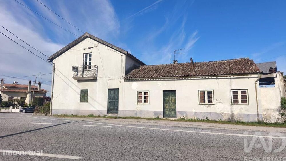 Casa / Villa T6 em  de 330 m2