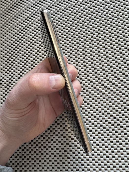 Pixel 7 pro 128 класний стан без вигорання