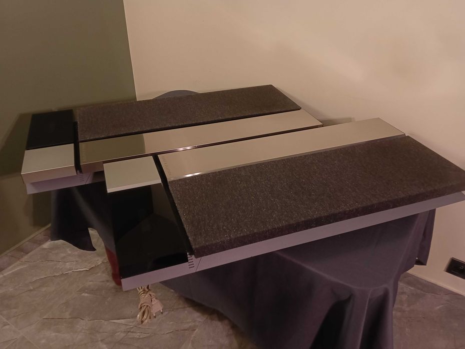 Kolumny ścienne Bang & Olufsen Beolab 5000