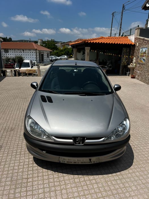 Peugeot 206 1.4 HDi 68cv Diesel – Muito Económico – 2004