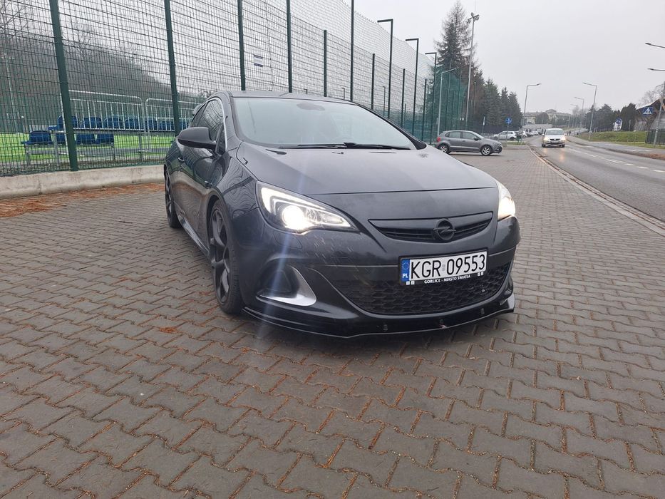Opel Astra J OPC