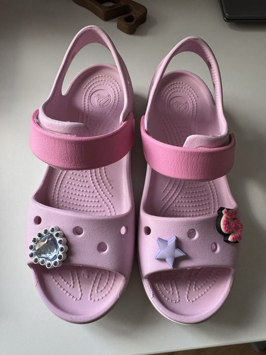 Крокси босоніжки