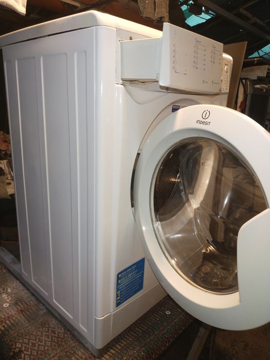 Máquina de lavar roupa Indesit 7kg