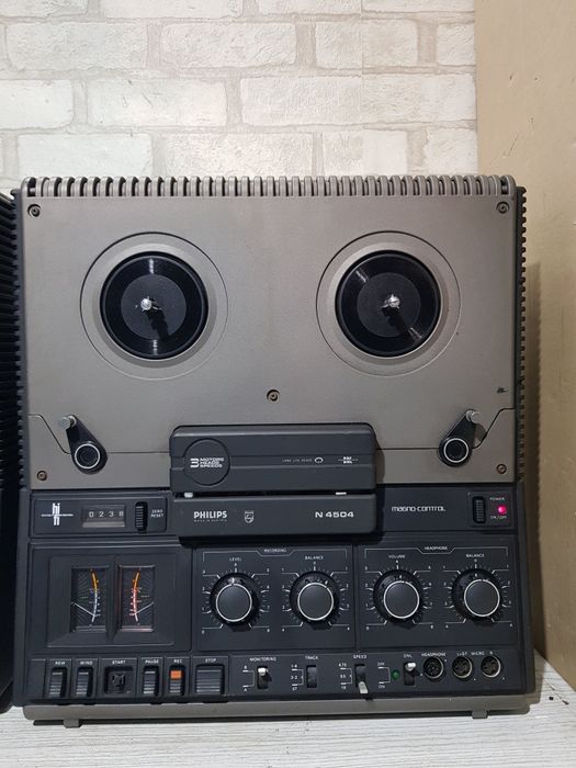 3 головий! Бобінний магнітофон/Бабиник Philips N 4504 б/у з Німеччини