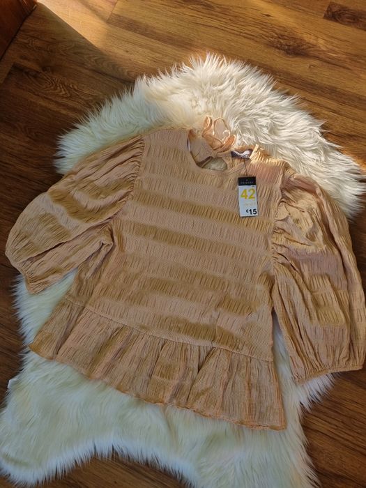 Bluzeczka damska Primark XL z pufiastymi rekawami