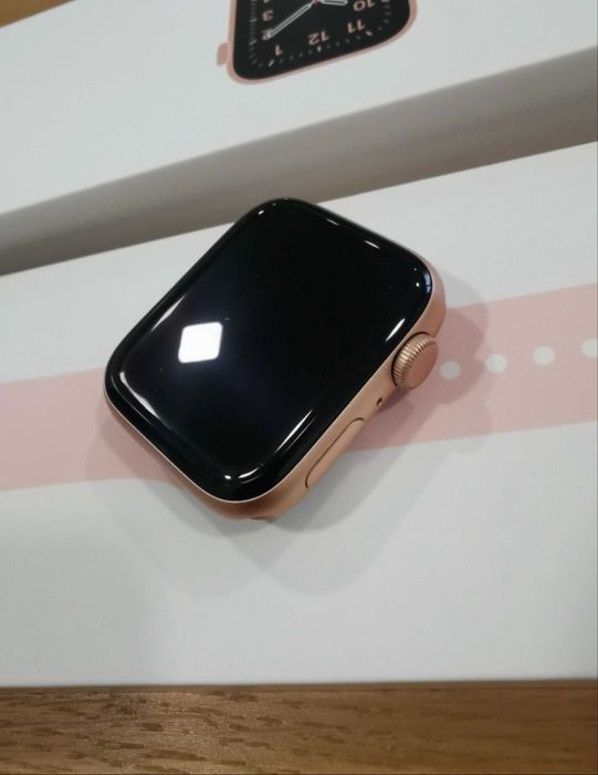 Vendo Apple watch SE gold rose