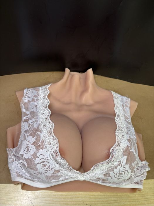 Piersi silikonowe 80/85 E