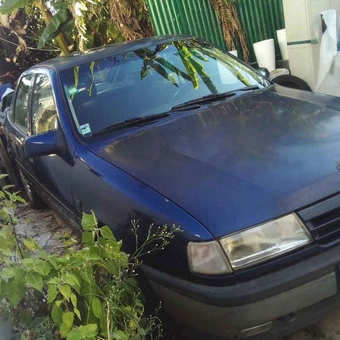 Opel Vectra 1.4 Grand Luxury c/ 5 lugares