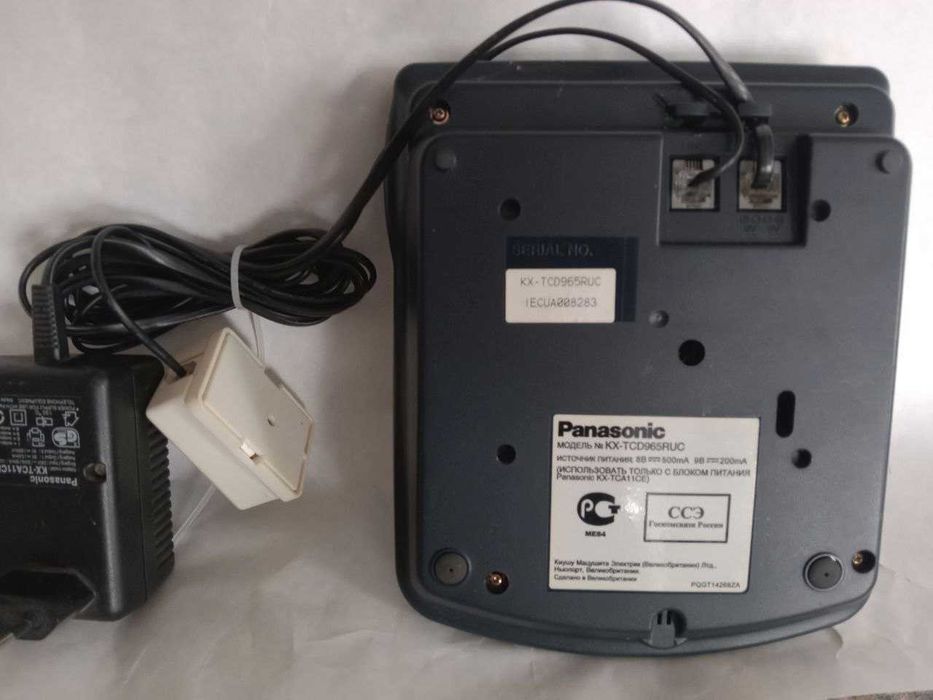 радіотелефон Panasonic KX-TCD965.