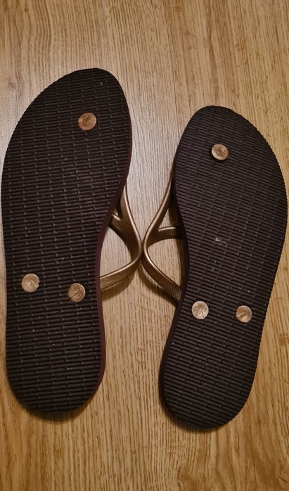 Chinelos Dupé novos