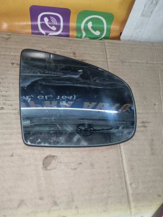 Вкладиш зеркала  BMW X5 E70 правий 2006-2013рік 607120 Mitsubishi 4
