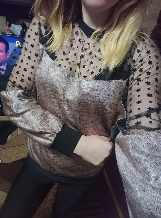 Нова кофта блуза