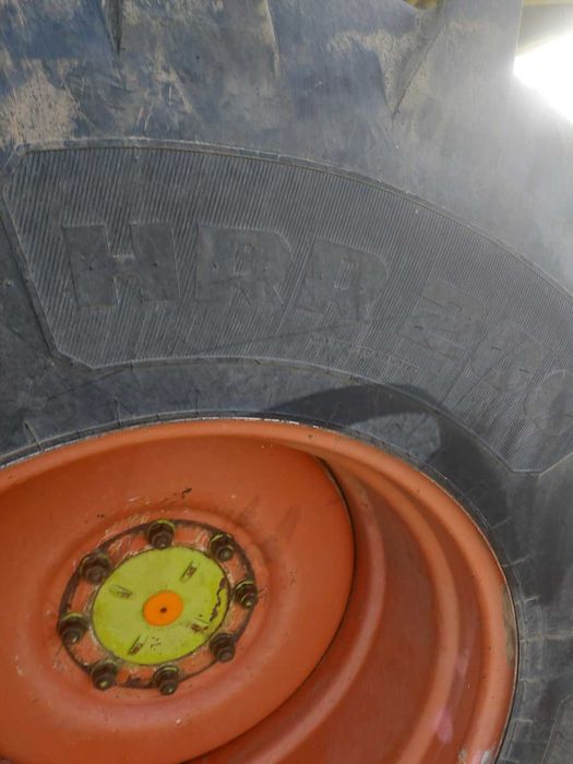 Комбайн Claas Mega 208