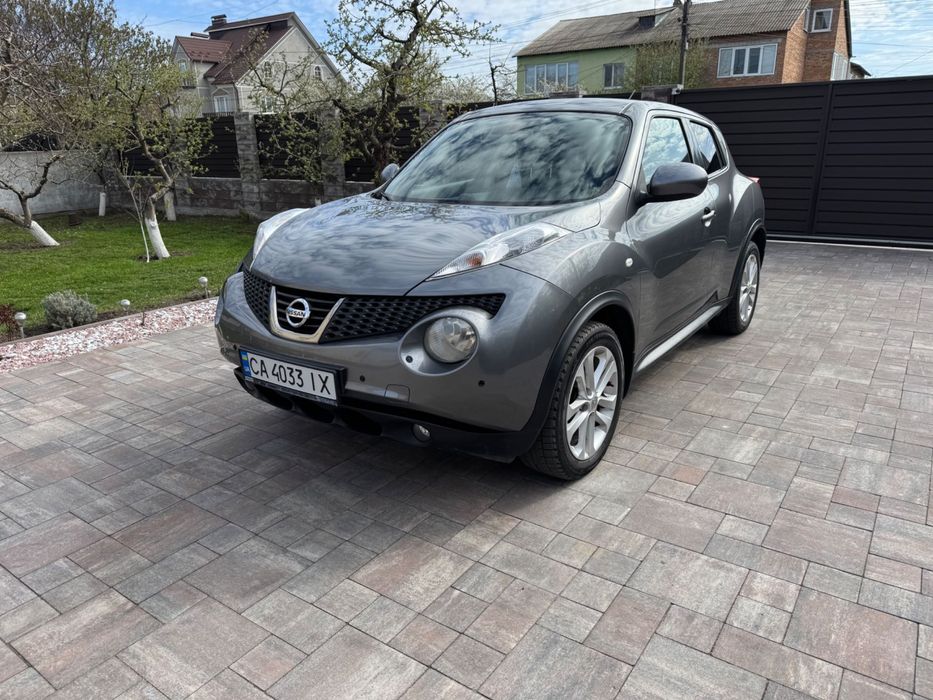 Нісан жук Nissan juke