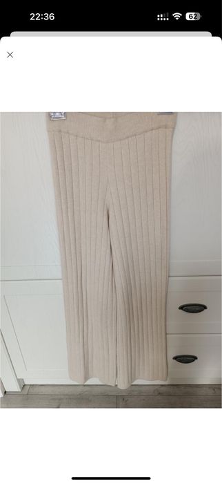 Комплект штани і кофта