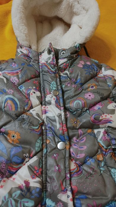 Курточка на дівчинку зимова,тепла