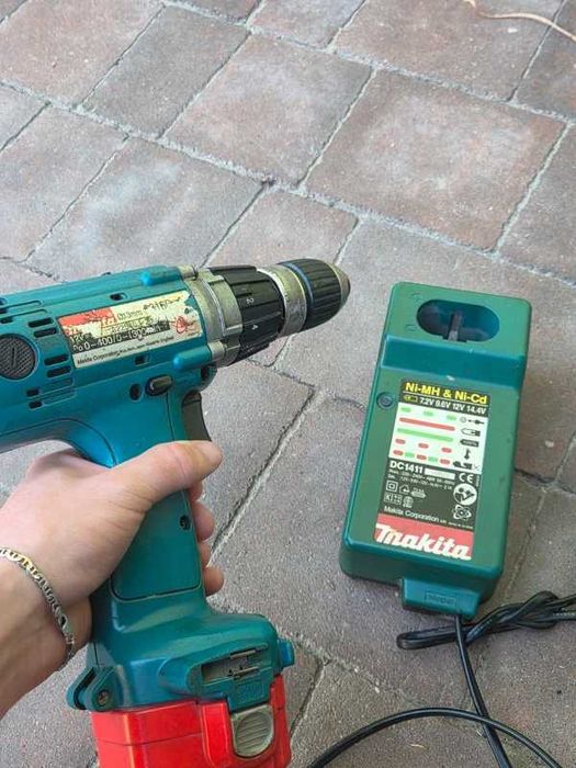 Makita 6316D 12V + ładowarka DC1411