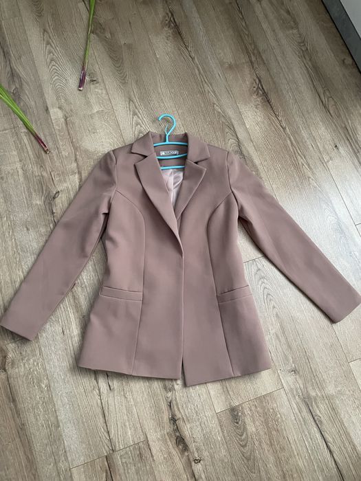 Продам жіночий жакет