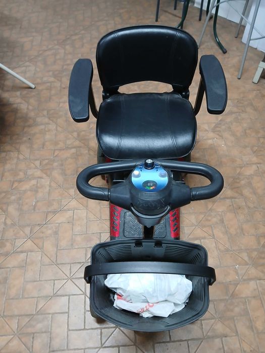 Scooter elétrica de mobilidade reduzida