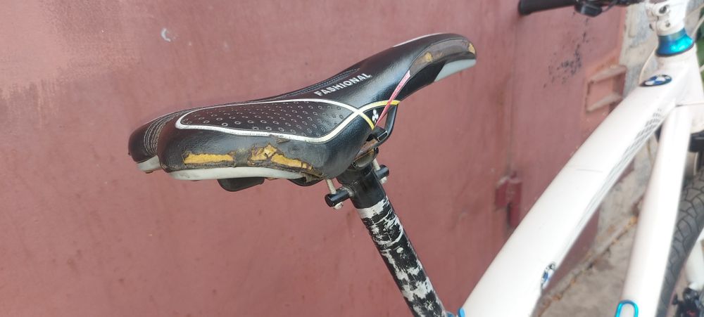 Велосипед на литых дисках BMW 26"