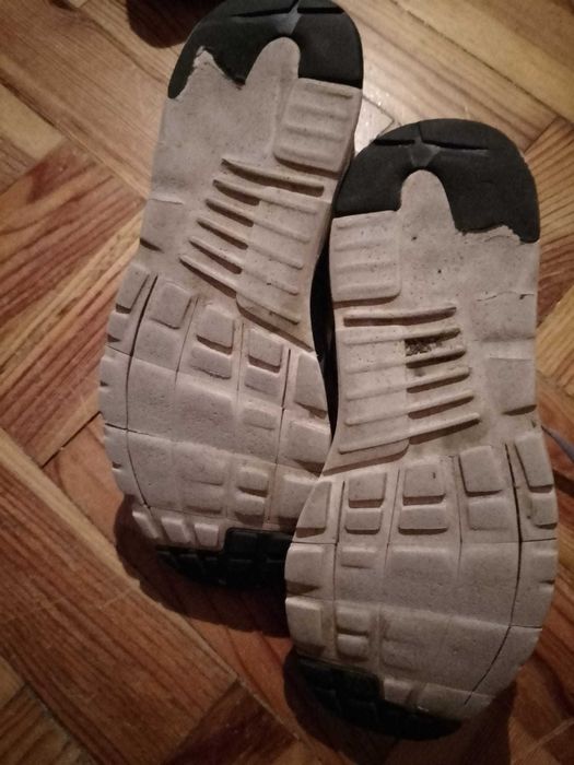 Sapatilhas Nike Cinzentas  Belas Nº 36,5 - 9E -Outras Nike-2E Desde 2E