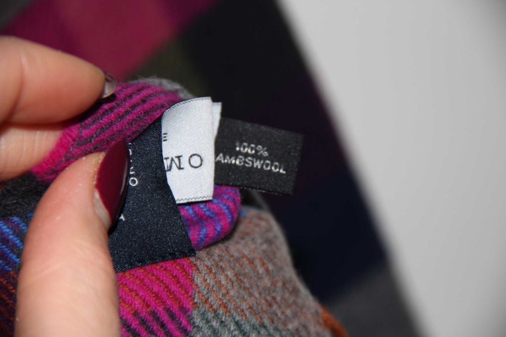 Szalik w kratkę 100 % lambswool  Profumo