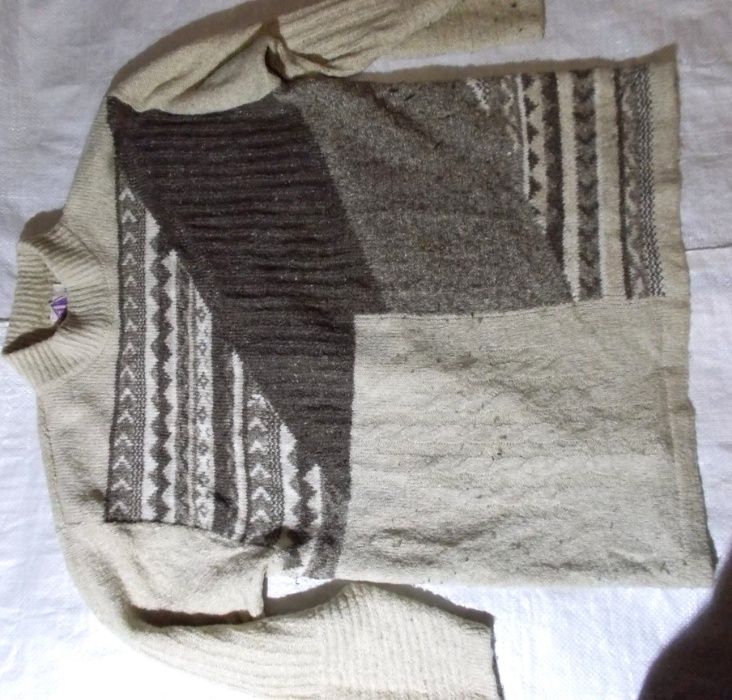 Женский шерстяной свитер,52 размер