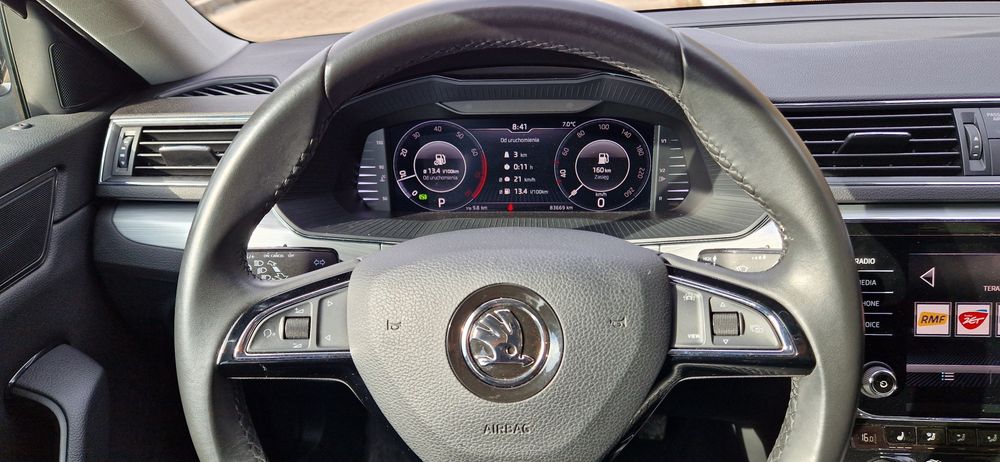 SKODA Superb Ambition 2.0 TSI 140 kW (190 KM) 83000 przebieg