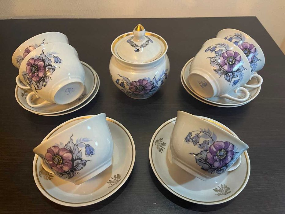 Чайные, кофейные сервизы, новые и бу, тарелки кобальт с позолотой