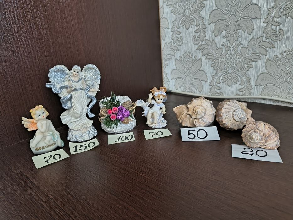 Статуэтки, ракушка, свеча