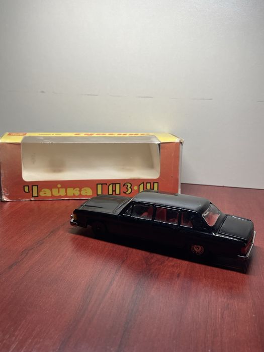 Чайка газ-14 1:43