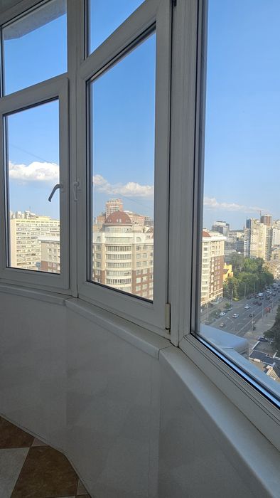 Оренда 3к квартири, метро Палац Україна, Антоновича 140