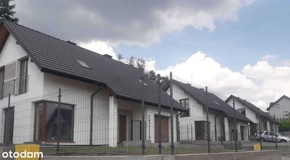 Dom wolnostojący z garażem