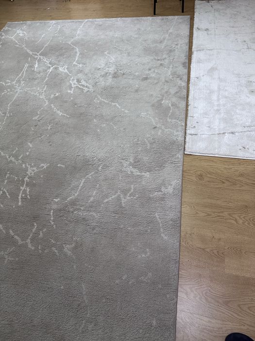 Tapete bege e creme 200x290
