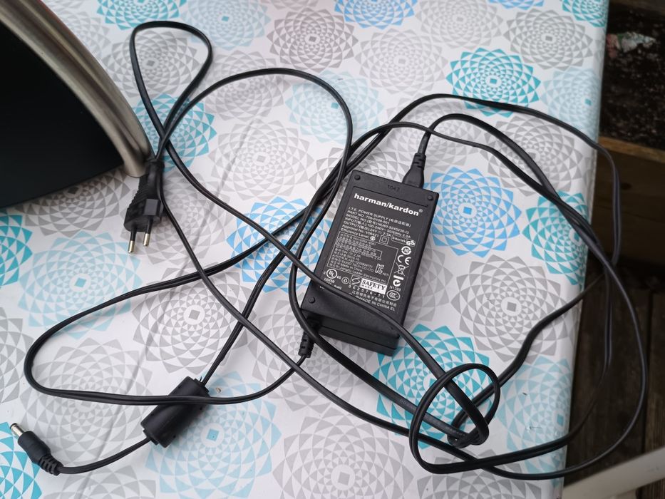 Głośnik przenośny Harman Kardon Go+Play Micro - stacją dokujaca