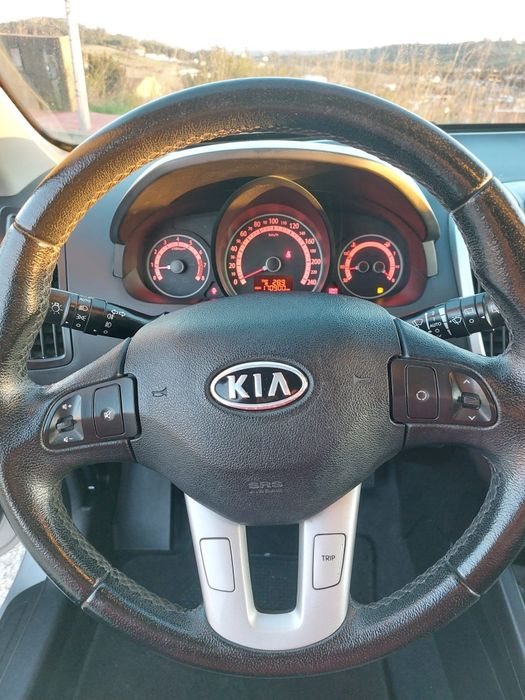 Kia Cee'd 1.4 Gasolina (2010) – 172.000 km – Impecável & Revisão Feita