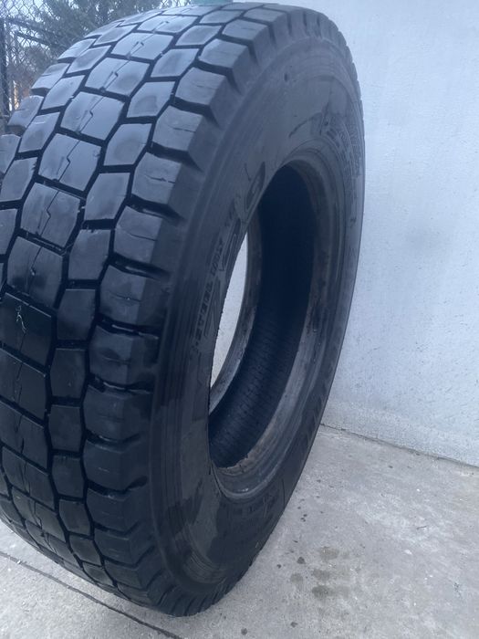Вантажна шина 215 75 R17.5. Bridgestone M729. Made in Japan 12мм