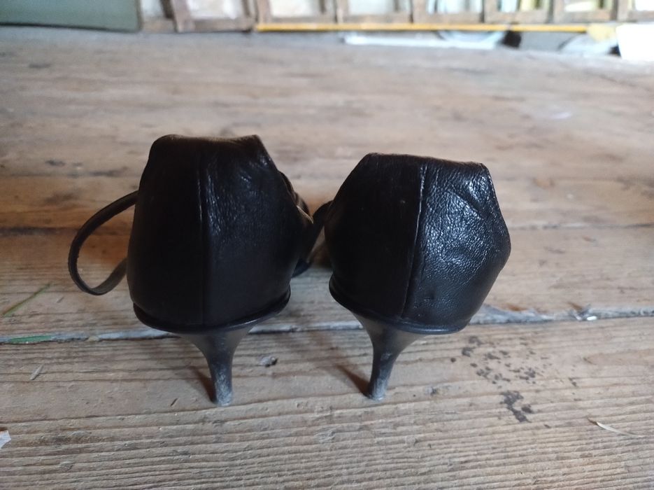 Buty rozmiar 39.